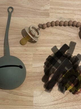 Mushie Pacifier Bundle